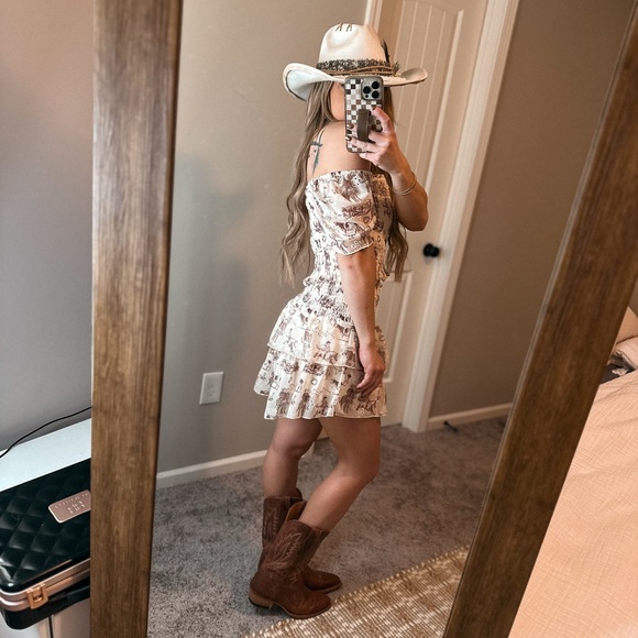 NWT Western Scene 2-Piece Skort Set | Cream Smocked Crop Top + Skort - Picture 3 of 10